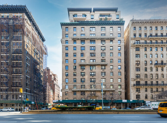 525 Park Ave in New York, NY - Foto de edificio - Building Photo