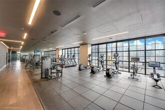 36 NE 1st St, Unit # 4714 in Miami, FL - Building Photo - Building Photo