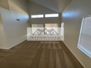 15582 W Rio Vista Ln in Goodyear, AZ - Building Photo - Building Photo