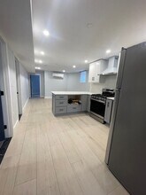 4045 Washington St, Unit B in Boston, MA - Building Photo - Building Photo