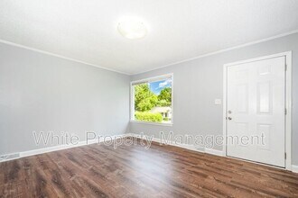 1101 Mona Dr in Charlotte, NC - Building Photo - Building Photo