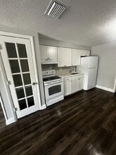 907 35th Ave W in Bradenton, FL - Building Photo - Building Photo