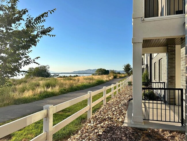 property at 675 N 380 W