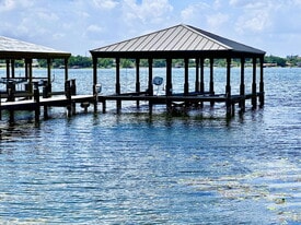 7210 Seminole Dr in Belle Isle, FL - Building Photo