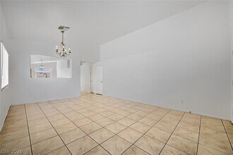 6524 Casamar St in North Las Vegas, NV - Building Photo - Building Photo