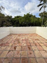 502 Madeira Ave in Coral Gables, FL - Building Photo - Building Photo