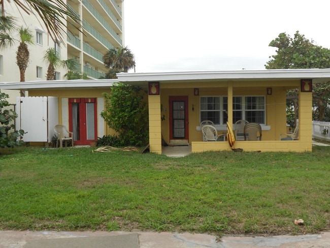 423-433 Wilson Ave