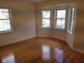 96 Waumbeck St in Boston, MA - Building Photo - Building Photo