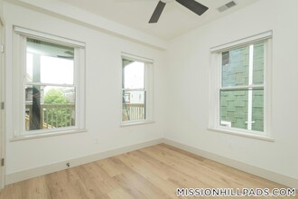 178 St Alphonsus St in Boston, MA - Building Photo - Building Photo
