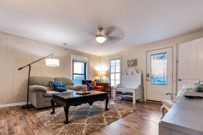3041 Carpenter Upchurch Rd