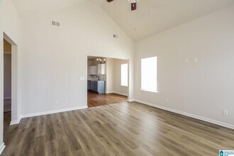 213 Hampton Dr in Calera, AL - Building Photo - Building Photo