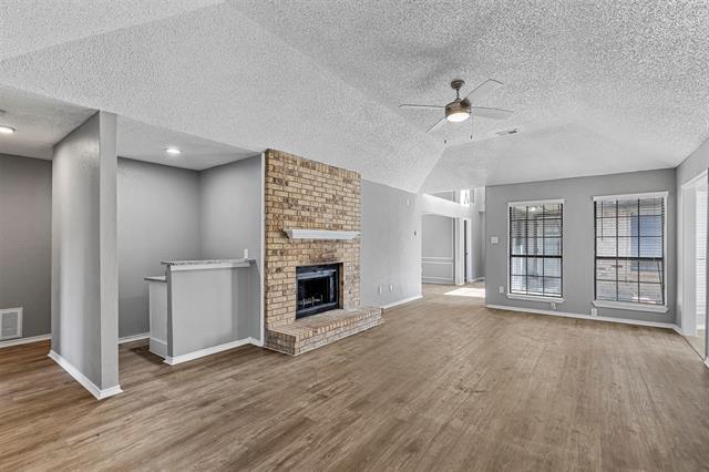 4049 St Christopher Ln in Dallas, TX - Building Photo - Building Photo