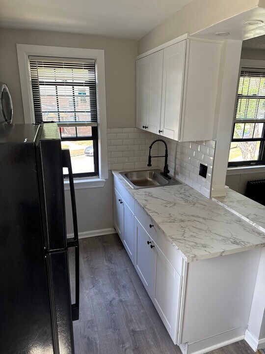 3243 Floyd Walk in Camden, NJ - Building Photo