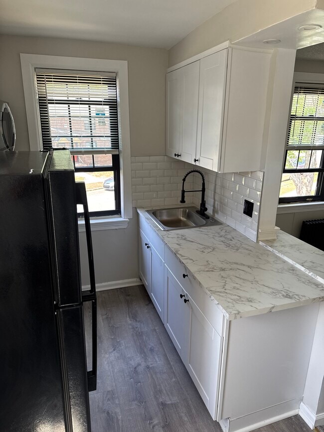 3243 Floyd Walk in Camden, NJ - Building Photo - Building Photo