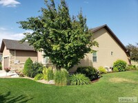 662 Tanglewood Dr in Rexburg, ID - Building Photo - Building Photo