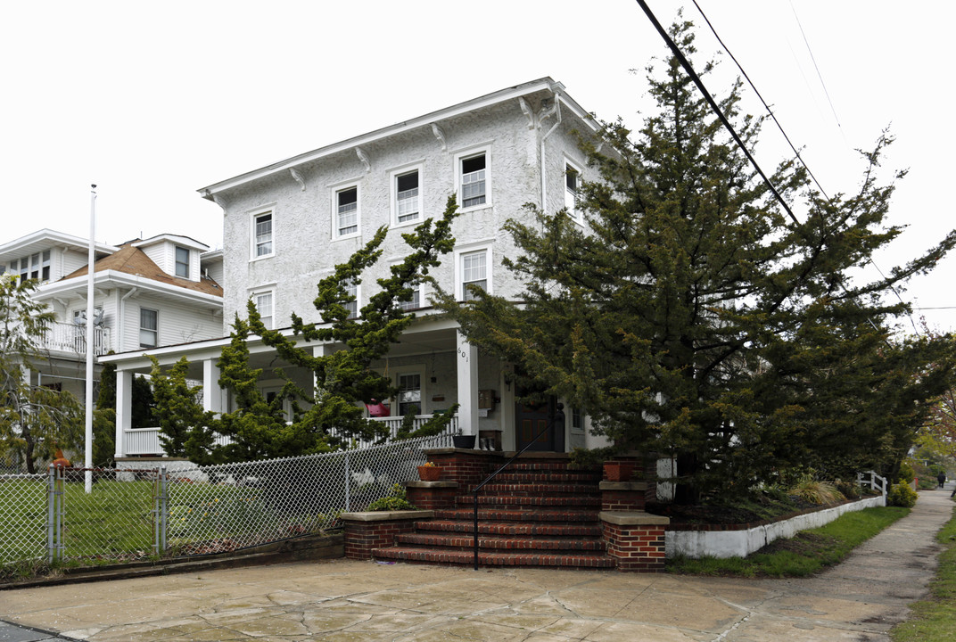 601 1st Ave in Asbury Park, NJ - Building Photo