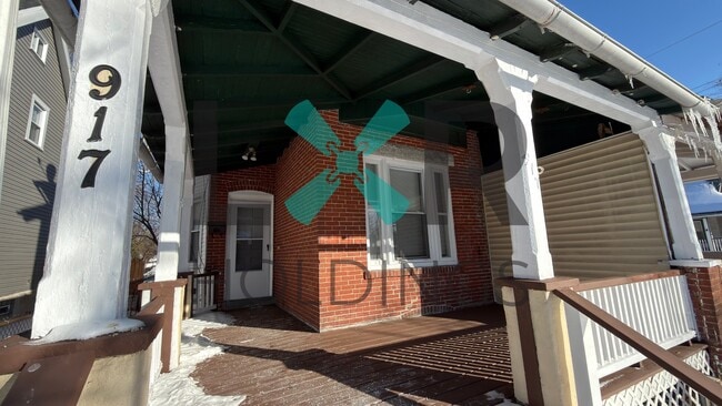 property at 917 Pembroke Ave