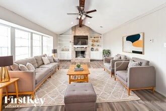 8222 Streamside Dr in Houston, TX - Building Photo - Building Photo