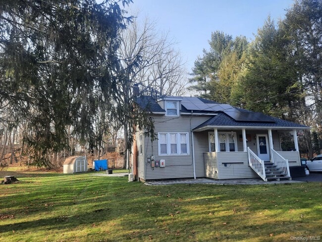 23 Valley Ave in Woodbury, NY - Building Photo - Building Photo