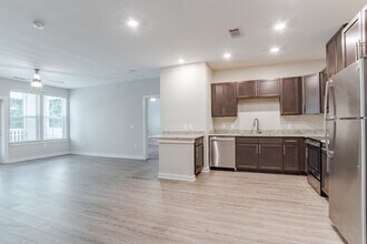 Evoke Living at Arrowood in Charlotte, NC - Building Photo - Building Photo