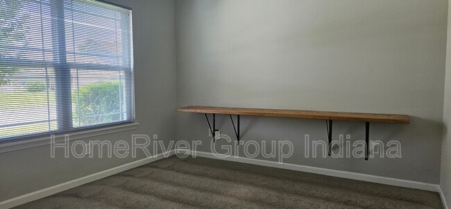 6323 Emerald Field Way in Indianapolis, IN - Building Photo - Building Photo