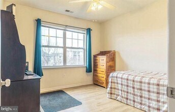 19629 Galway Bay Circle in Germantown, MD - Building Photo - Building Photo