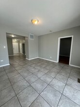 768 Greenbay Ave in Calumet City, IL - Building Photo - Building Photo