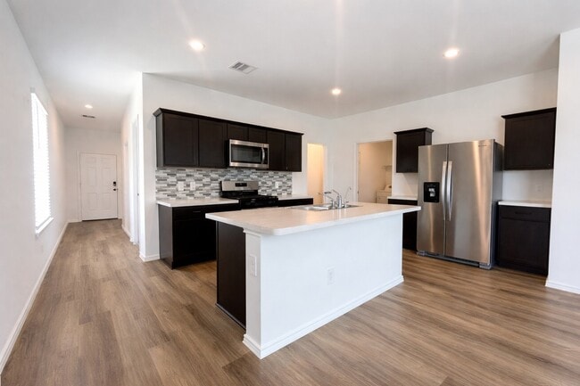 property at 1739 Royal Rim Dr