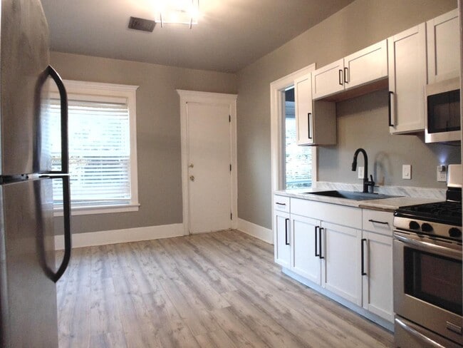 property at 2829 W Juneau Ave