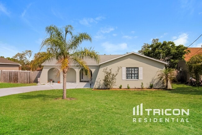 property at 4429 Goldcoast Ave