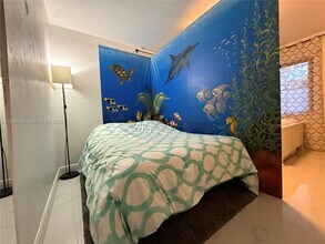 12 NW 91st St in El Portal, FL - Building Photo - Building Photo