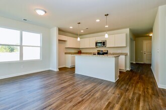 359 Tondee Wy in Midway, GA - Building Photo - Building Photo