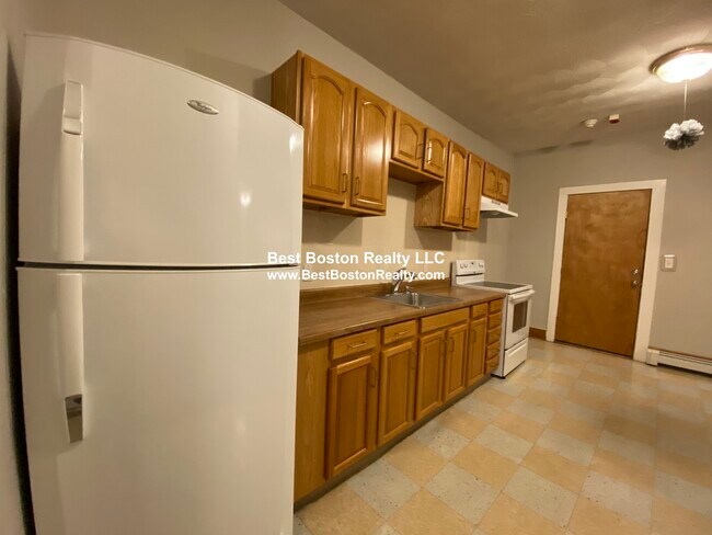 27 Portsmouth St in Cambridge, MA - Building Photo - Building Photo