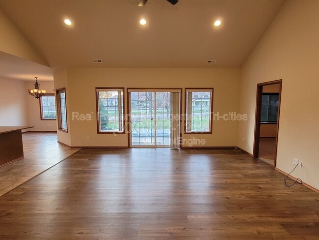 19 Jasmine Ln in Pasco, WA - Building Photo - Building Photo