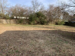 1020 Concord Ave in Monroe, NC - Building Photo - Building Photo