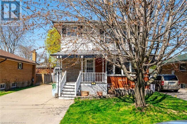 78 E 45th St in Hamilton, ON - Building Photo - Building Photo