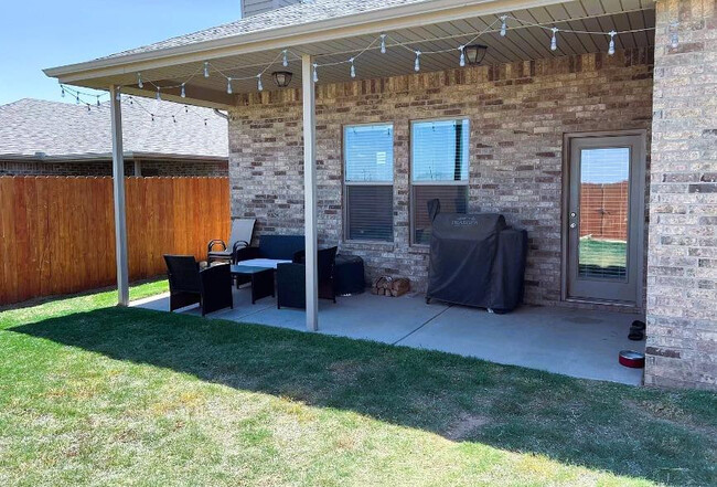 10301 Valencia Ave in Lubbock, TX - Building Photo - Building Photo