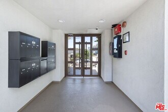 716 Maltman Ave in Los Angeles, CA - Building Photo - Building Photo