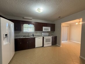 23 Sabreena Cir in Hinesville, GA - Building Photo - Building Photo