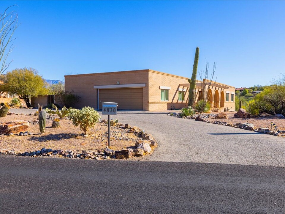 4830 N Paseo Sonoyta in Tucson, AZ - Building Photo