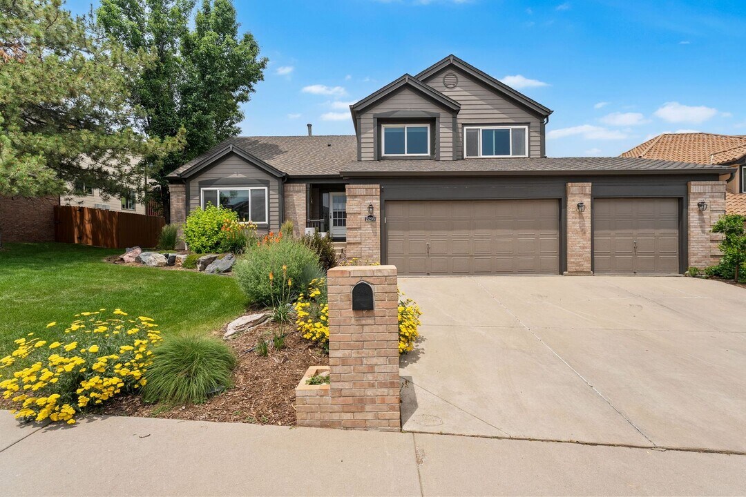 15299 W Ellsworth Dr in Golden, CO - Building Photo