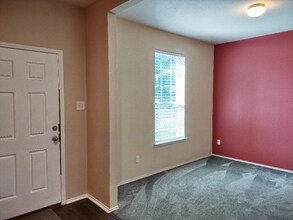 11525 Murron Dr in Austin, TX - Building Photo - Building Photo