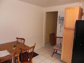 8130 Knox Ave in Skokie, IL - Building Photo - Building Photo