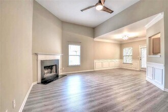 1290 Wondering Way in Suwanee, GA - Building Photo - Building Photo