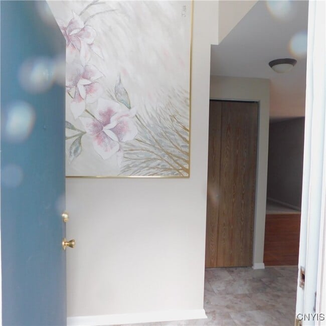 8525 Sextant Dr in Baldwinsville, NY - Building Photo - Building Photo