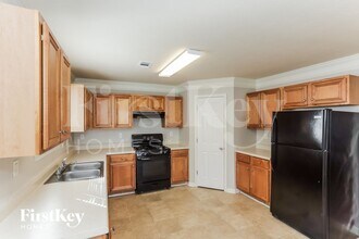 2721 S Hills in Riverdale, GA - Building Photo - Building Photo