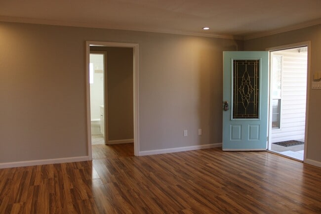 10622 Hermosa Dr in Dallas, TX - Building Photo - Building Photo