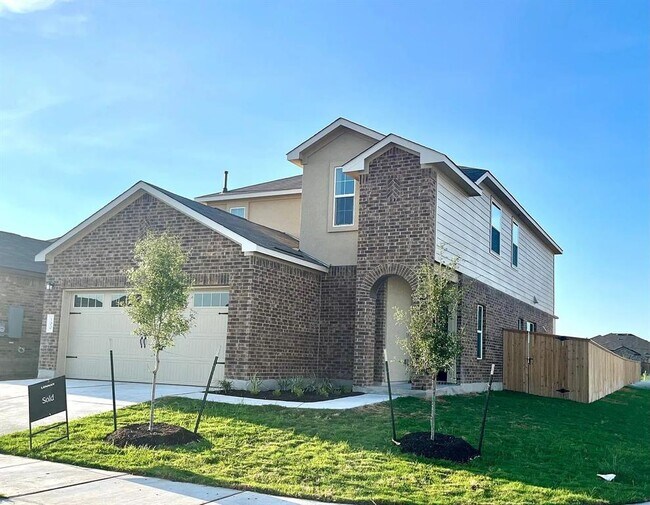 100 Milliner Lp in Hutto, TX - Building Photo - Building Photo