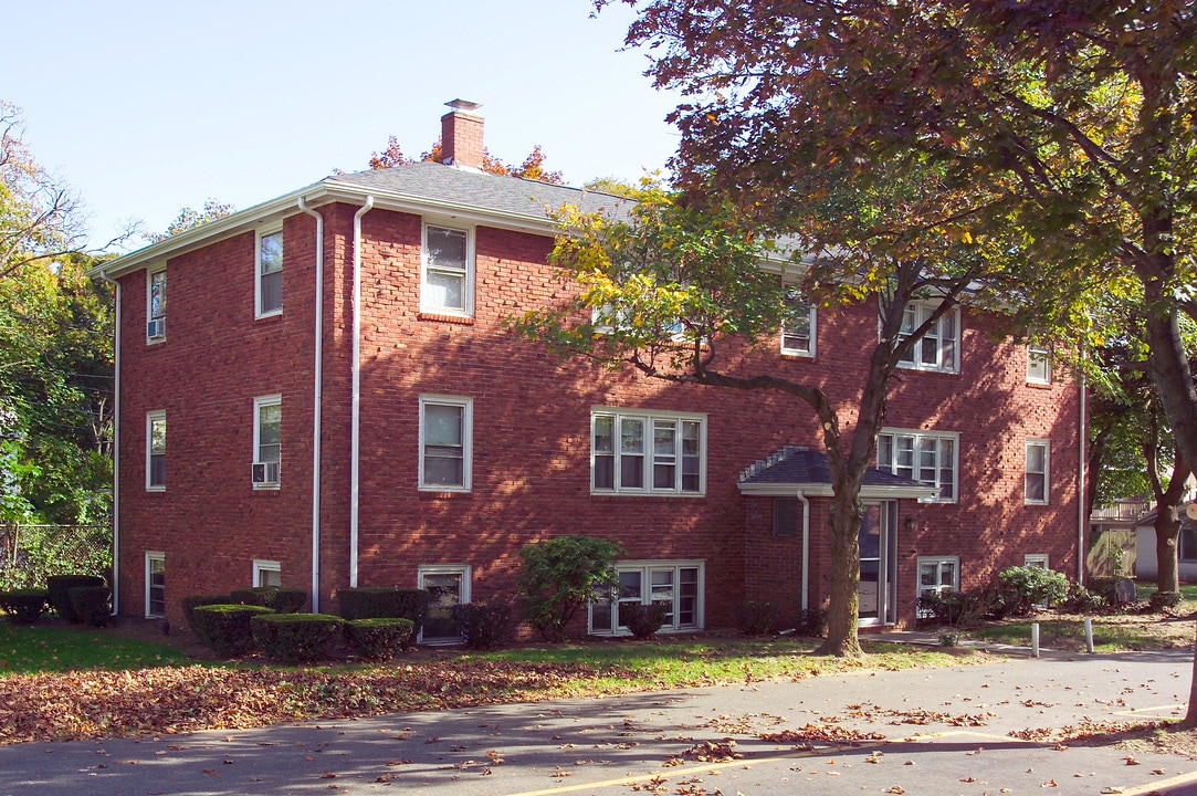 21 1st St in Quincy, MA - Foto de edificio