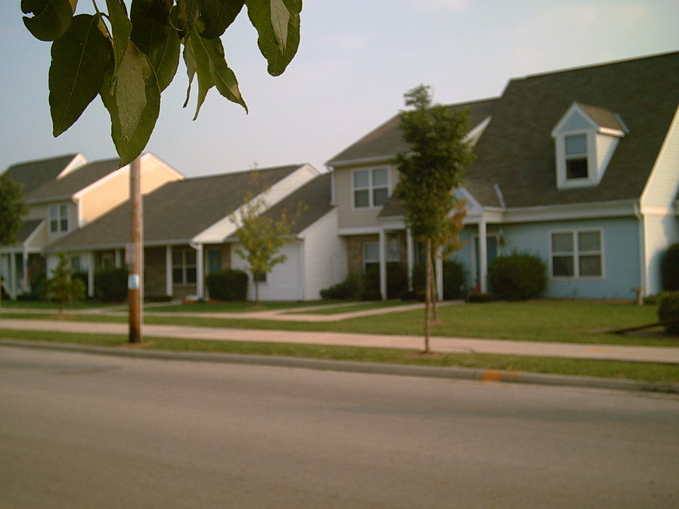 London Apartments in London, OH - Building Photo